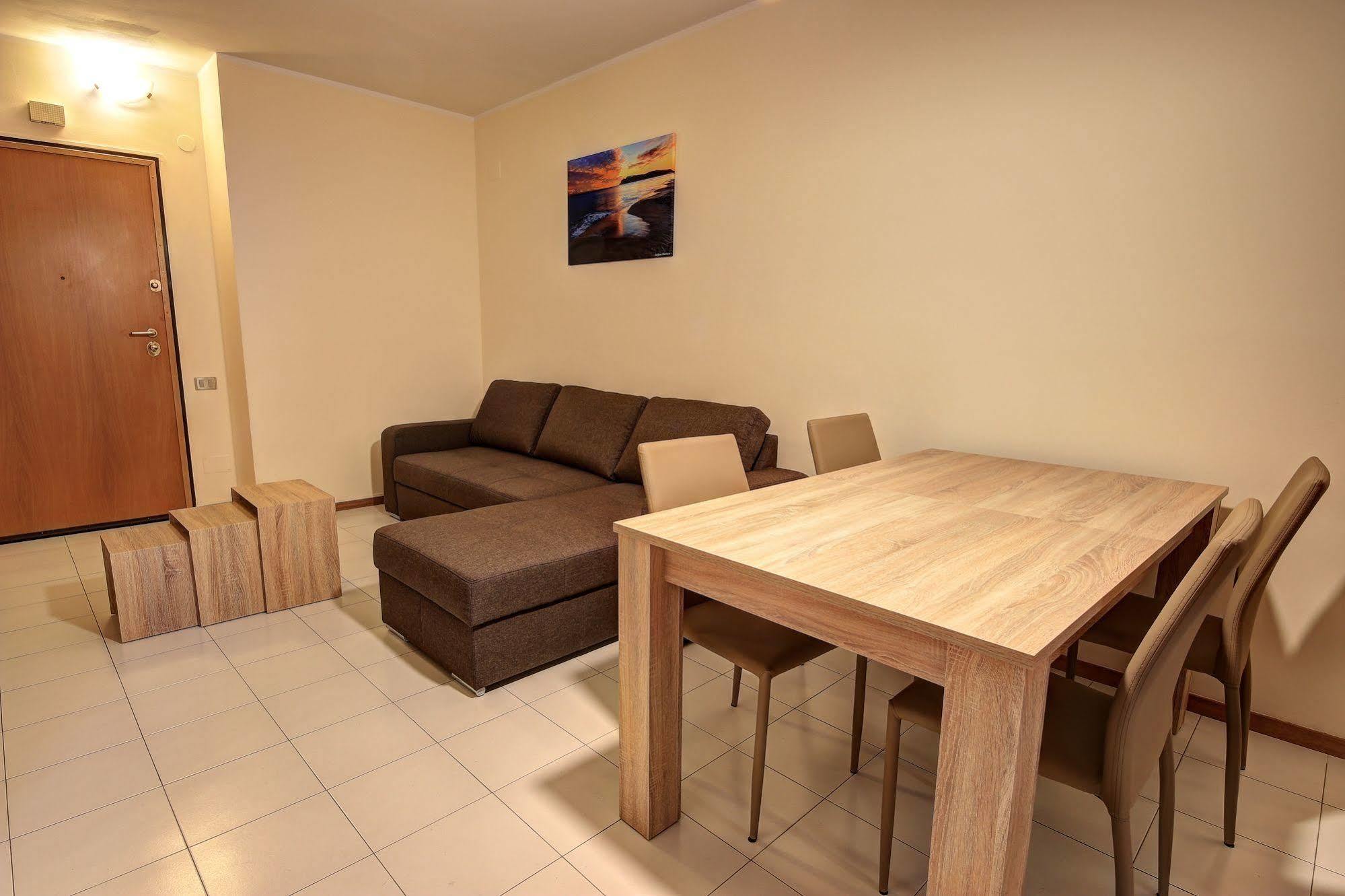 Apartment Medea Quartu SantʼElena Εξωτερικό φωτογραφία