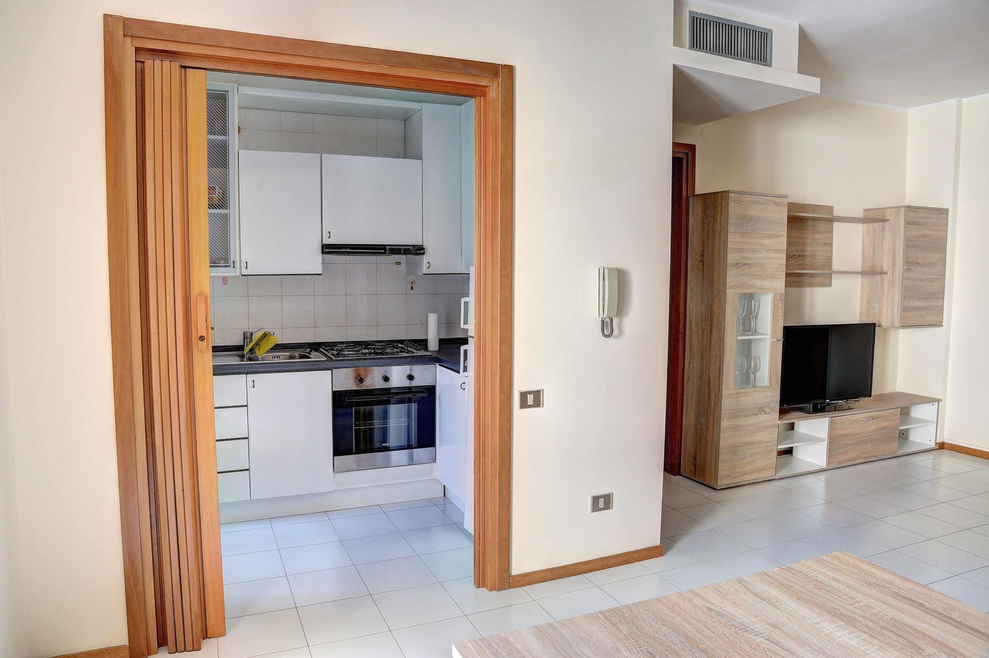 Apartment Medea Quartu SantʼElena Εξωτερικό φωτογραφία